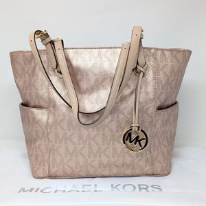 Women's Michael Kors Jet Set Signature Saffiano Leather Rose Gold Tote Handbag